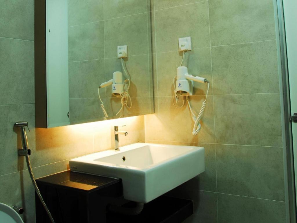 Lf Hotel Tapah Ngoại thất bức ảnh
