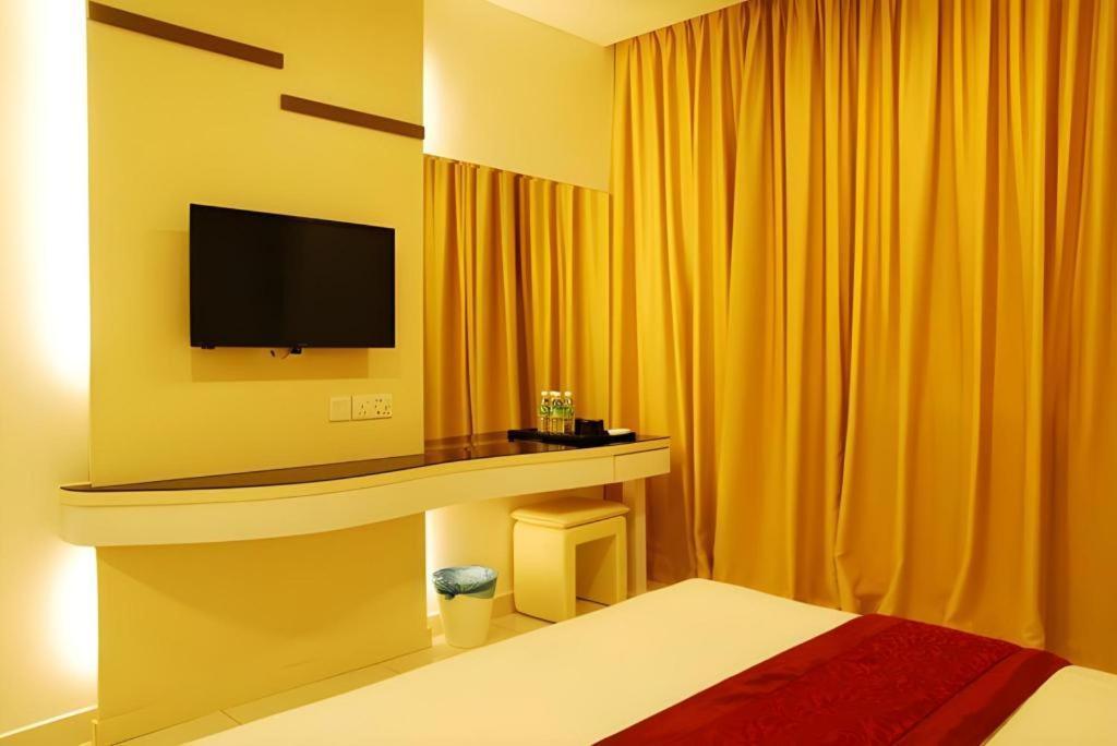Lf Hotel Tapah Ngoại thất bức ảnh